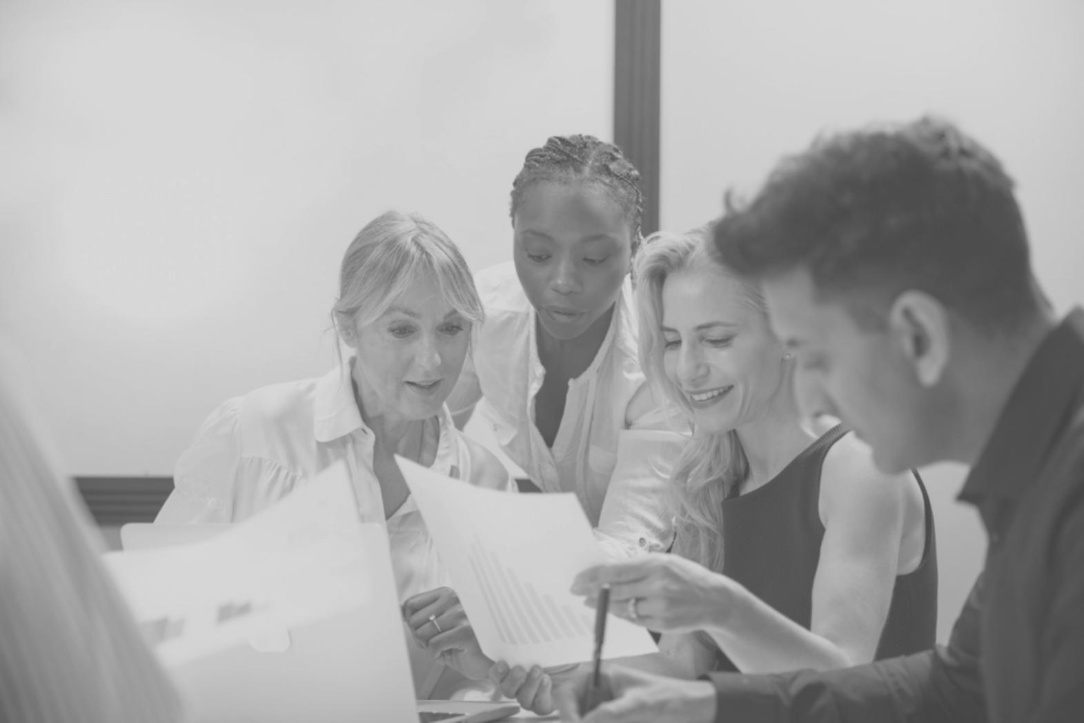 Professionelle Börsenanalyse am Arbeitsplatz